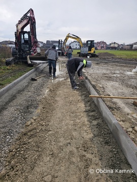 PTD 7_vgradnja robnikov na betonsko peto